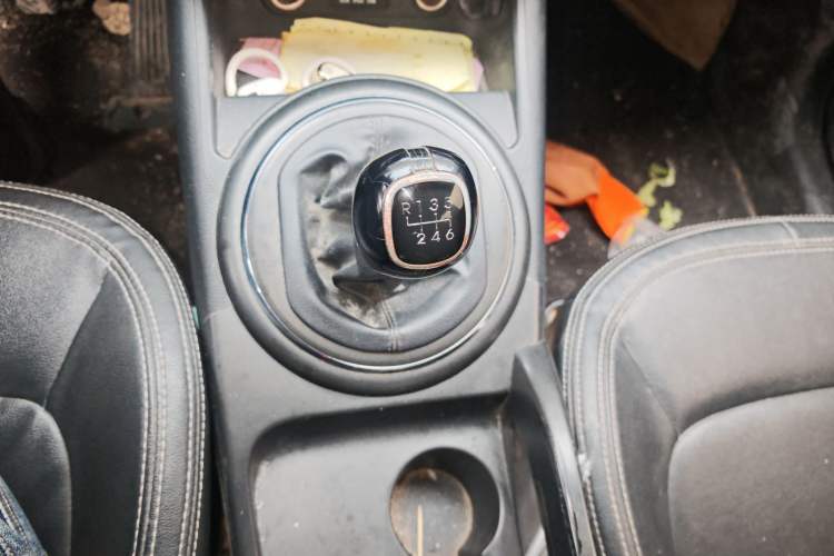 Used Kia Sportage R 2012 2.0L Manual Two-Wheel Drive GLS
