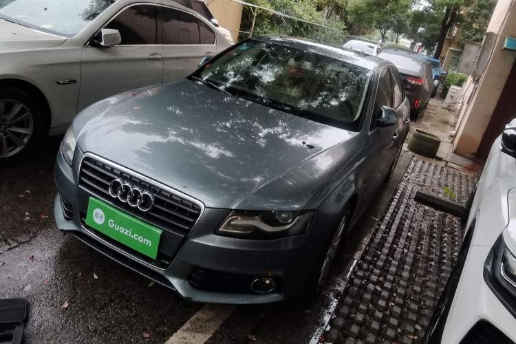 Used Audi A4L 2012 2.0 TFSI automatic luxury version