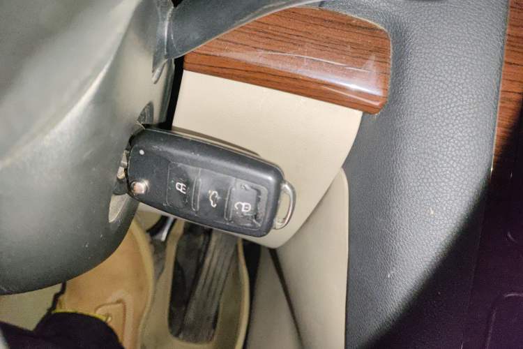 Used Skoda Octavia 2014 1.6L Automatic Yijun Edition Vehicle Key