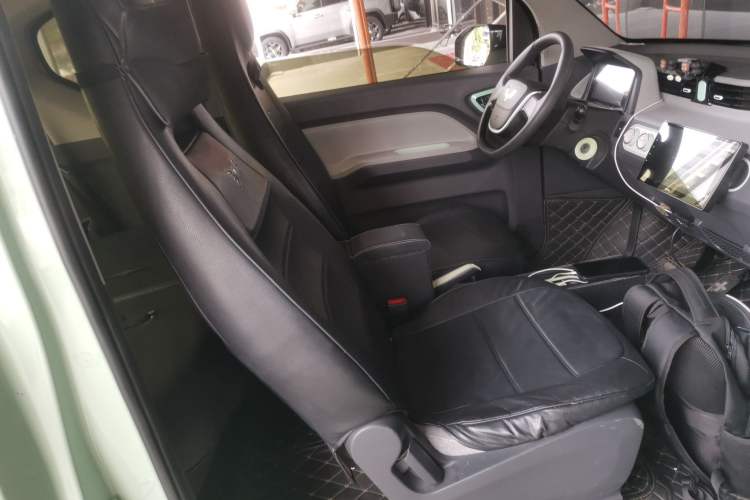 Used Wuling Hongguang MINIEV 2022 Macaron Premium Model – Lithium Iron Phosphate
