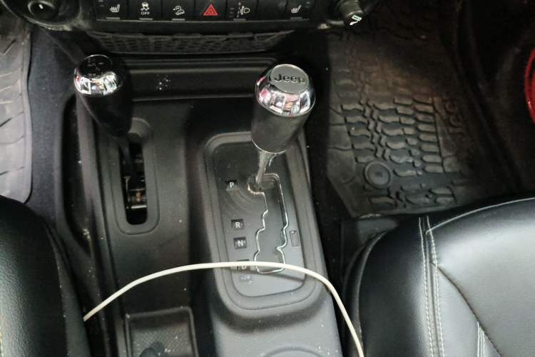 Used Jeep Wrangler 2017 3.6L Rubicon Four-Door Comfort Edition
