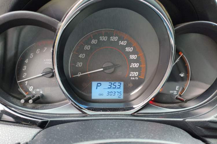 Used Toyota YARiS L Zhi Xuan 2020 X-Trail X 1.5L CVT Luxury Edition