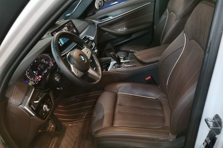 Used BMW 5 Series 2023 530Li Luxury Edition M Sport Package