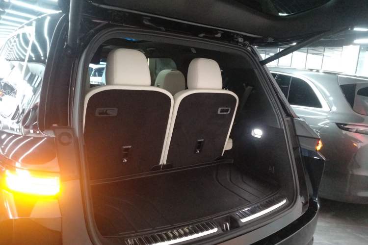 Used Li Auto L9 2024 Pro Model
