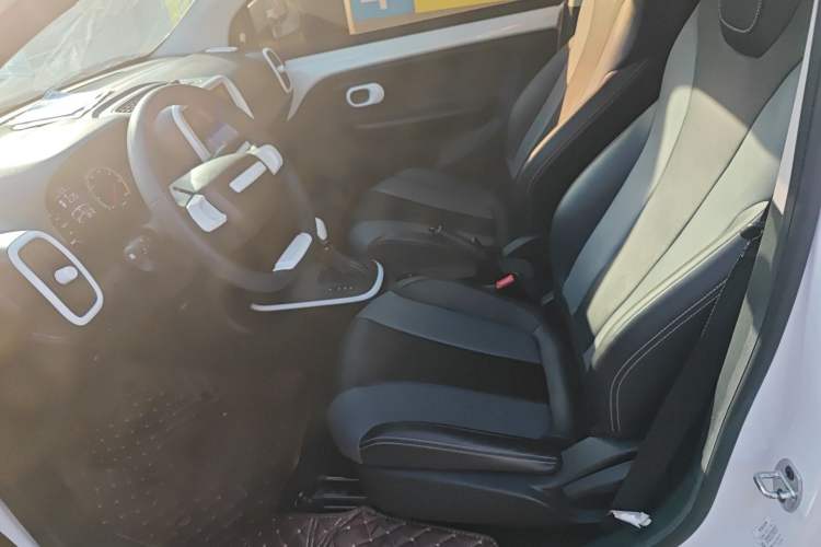 Used Roewe Clever 2022 311km QiQi BoBo Edition