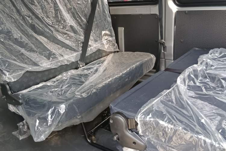 Used Foton Scenic G5 2023 2.0L Gasoline Commercial Version Open-Window 5/6-Seater DAN20L
