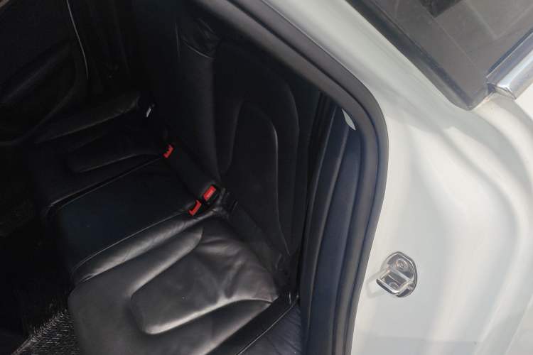 Used Audi A4L 2015 35 TFSI Automatic Comfort Model