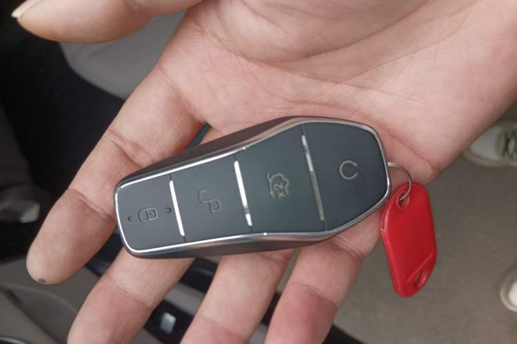 Used BYD Han 2024 DM-i Glory Edition 121KM Premium Model Vehicle Key