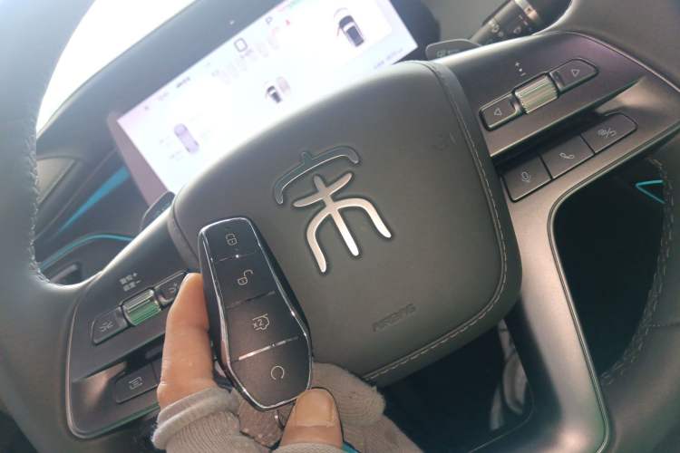 Used BYD Song L EV 2025 Intelligent Driving Version 662 km LiDAR Excellence Edition