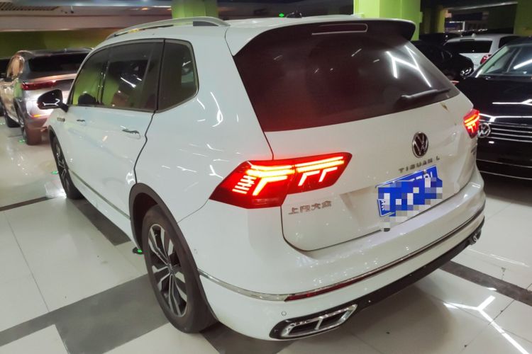 Used Volkswagen Tiguan L 2023 380TSI Automatic All-Wheel Drive R-Line Enhanced 7-Seater