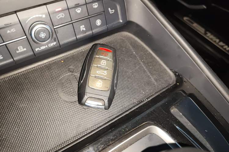 Used Haval F7x 2021 1.5T Two-Wheel Drive Smart Technology Edition Vehicle Key