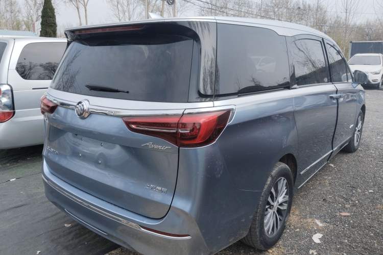 Used Buick GL8 2021 ES Landtrek 653T Comfort Edition