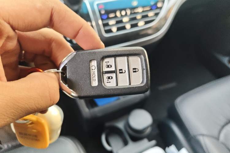 Used Honda Elysion 2019 2.0L Hybrid Supreme Edition