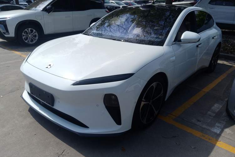 Used Nio ET5T 2023 75 kWh Touring