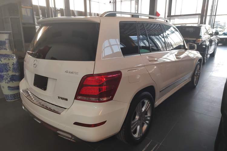 Used Mercedes-Benz GLK-Class 2015 GLK 260 4MATIC Dynamic Edition Ultimate Version Rear Right 45 Deg