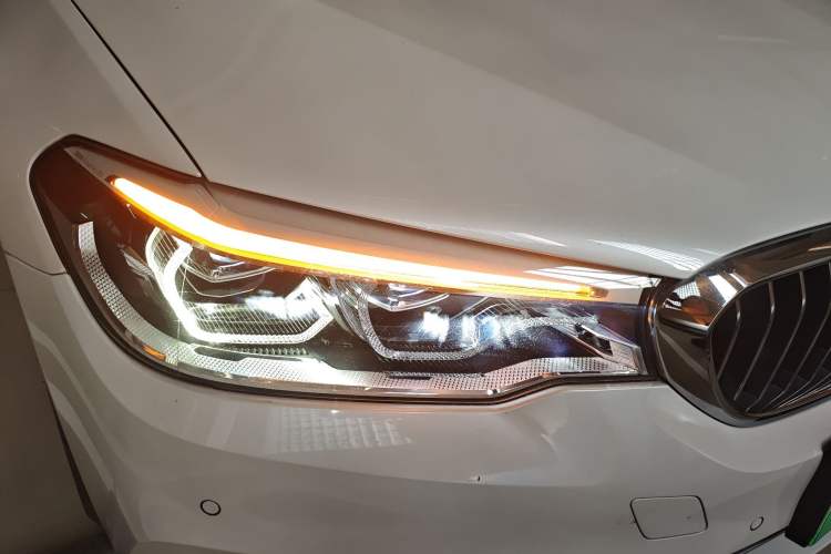 Used BMW 5 Series New Energy 2020 Mileage Upgrade Version 530Le Luxury Package
