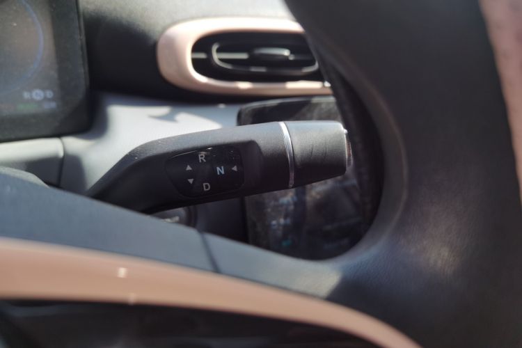 Used Leapmotor T03 2021 400 Comfort Edition Gear Lever