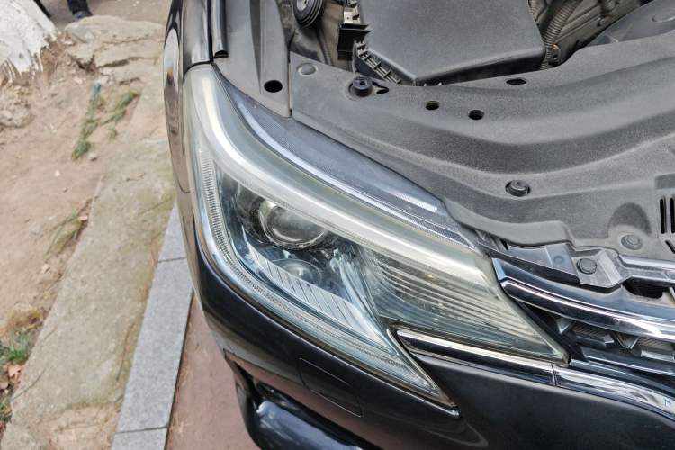 Used Toyota Reiz 2013 2.5V Shangrui Edition Right Front Headlight