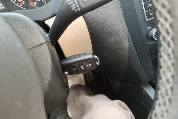 Used Volkswagen Sagitar 2012 1.4TSI Automatic Luxury Edition
