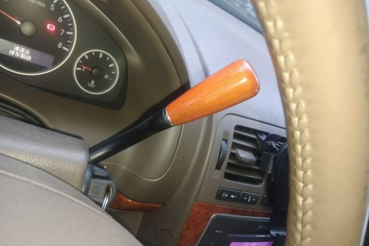 Used Buick GL8 2011 2.4L LT Executive Edition
