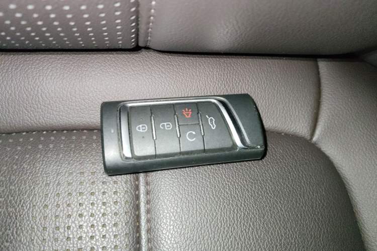 Used GAC Trumpchi M6 2019 270T DCT Luxury Edition (7-seater) China VI Vehicle Key