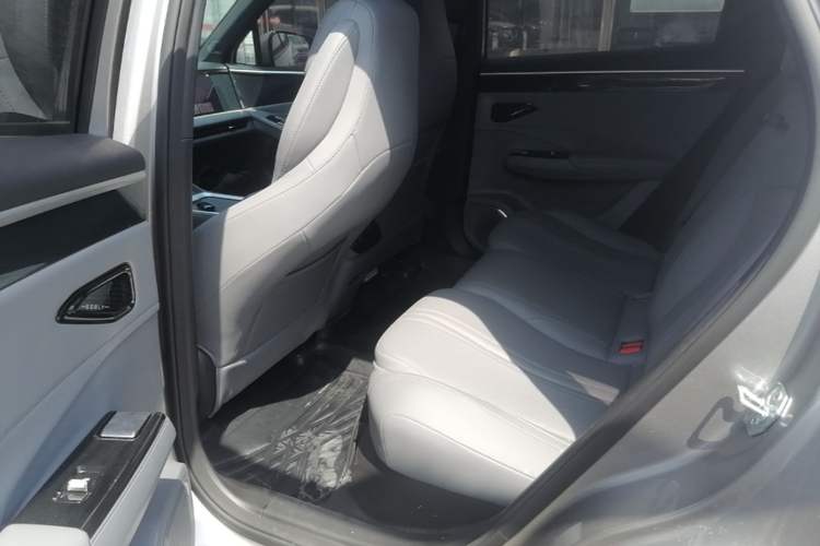 Used Geely Galaxy L7 2025 EM-i 115km Exploration+ Edition