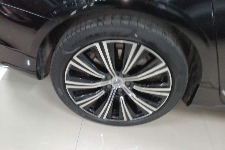 Used Volvo S90 2024 B5 Zhiyuan Luxury Edition