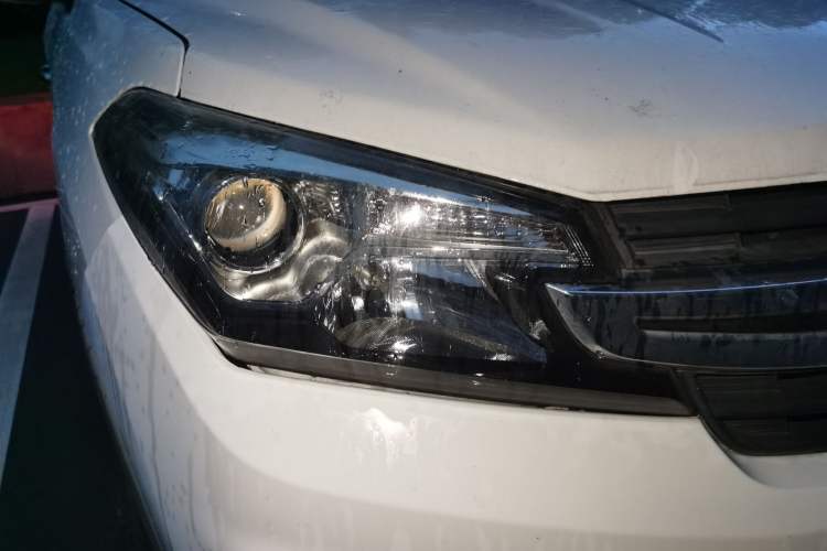 Used Dongfeng Fengon S560 2018 1.8L Manual Comfort 7-Seater
