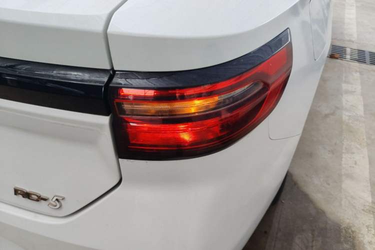 Used Baojun RC-5 2020 1.5T CVT Smart Luxury Edition
