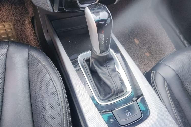 Used Luxgen U6 SUV 2014 1.8T Fashion Edition