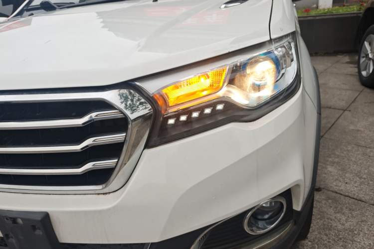 Used Haval H1 2015 1.5L Manual Luxury Model
