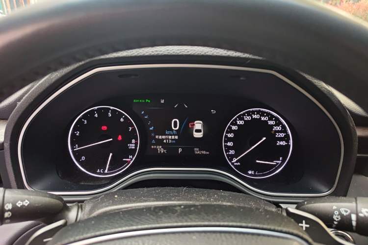 Used Toyota Avalon 2019 2.5L Touring Premium Version China VI Standard