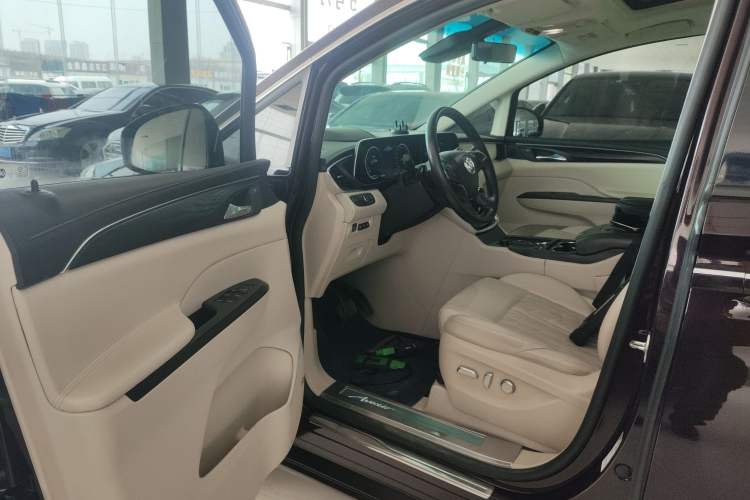 Used Buick GL8 2020 Avenir Avia Six-Seat Deluxe Edition