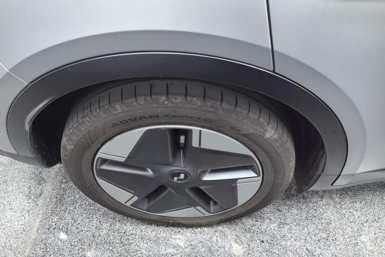 Used ONVO L60 2024 60 kWh Rear-Drive Version
