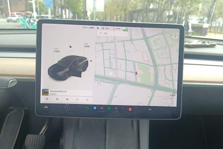 Used Tesla Model Y 2021 Long-Range All-Wheel-Drive Version 3D7
