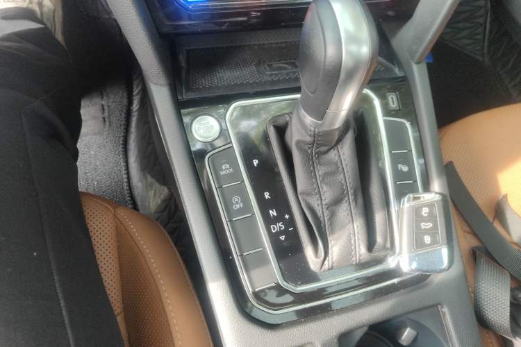 Used Volkswagen FAW-Volkswagen CC 2021 Estate Car 380TSI Vizion Edition