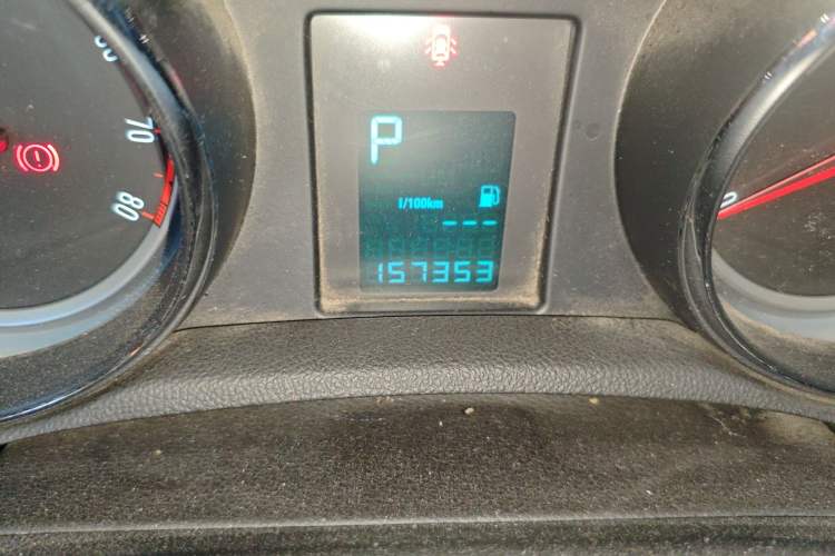 Used Buick Encore 2015 1.4T Automatic Two-Wheel Drive Urban Elite Version