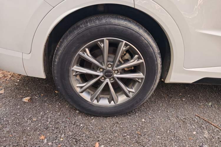 Used JETOUR X70 2020 1.5T DCT Comfort Edition 7-Seater