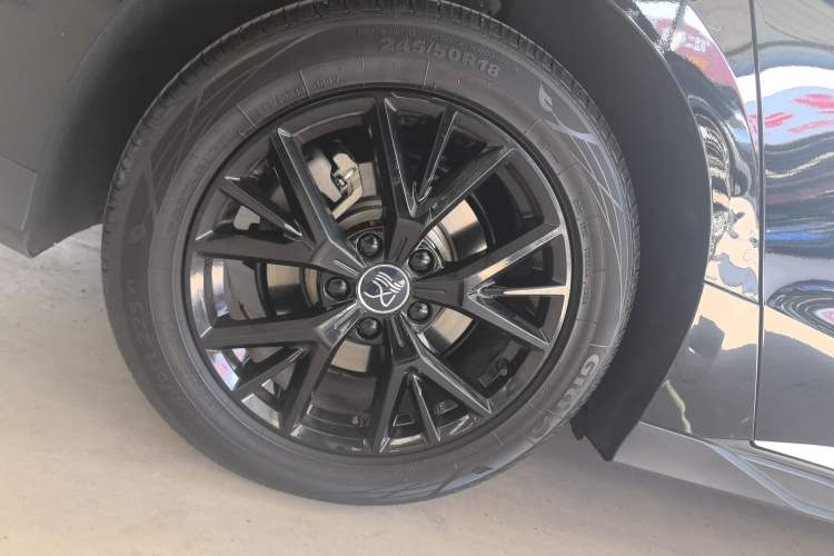 Used BYD Han 2024 DM-i Glory Edition 121KM Prestige Model