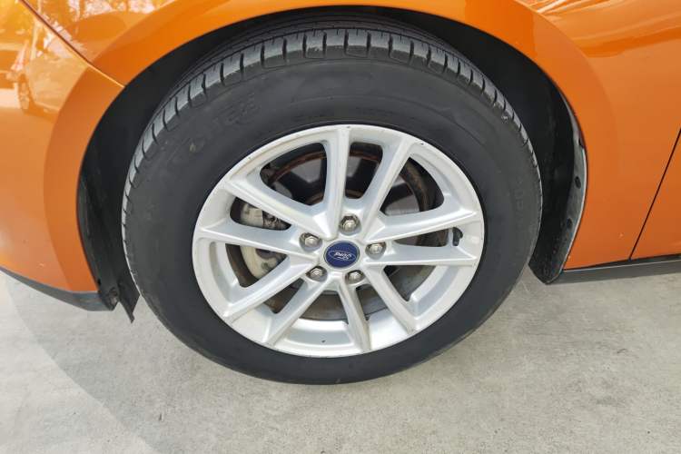 Used Ford Focus 2017 Hatchback 1.6L Automatic Fashion Edition Smart Drive Version