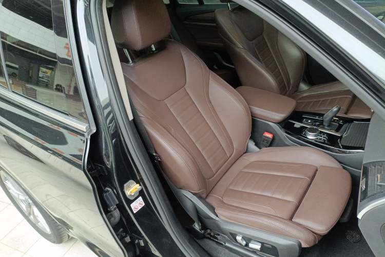 Used BMW X3 2021 Facelift xDrive28i M Sport Package Right Front Seat