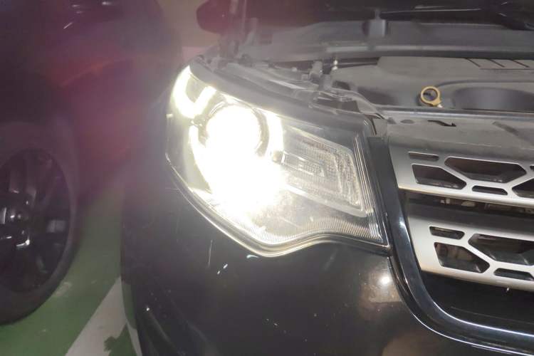 Used Land Rover Discovery Sport 2018 240 PS SE Version
