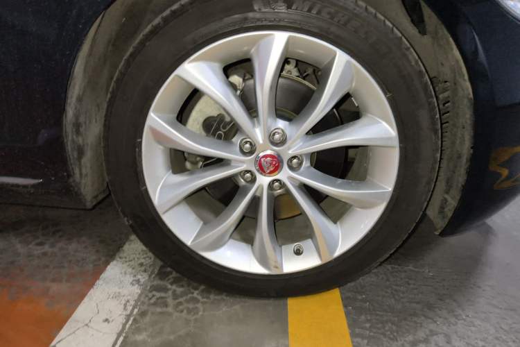 Used Jaguar XFL 2020 XFL 2.0T P250 Two-Wheel-Drive Luxury Edition
