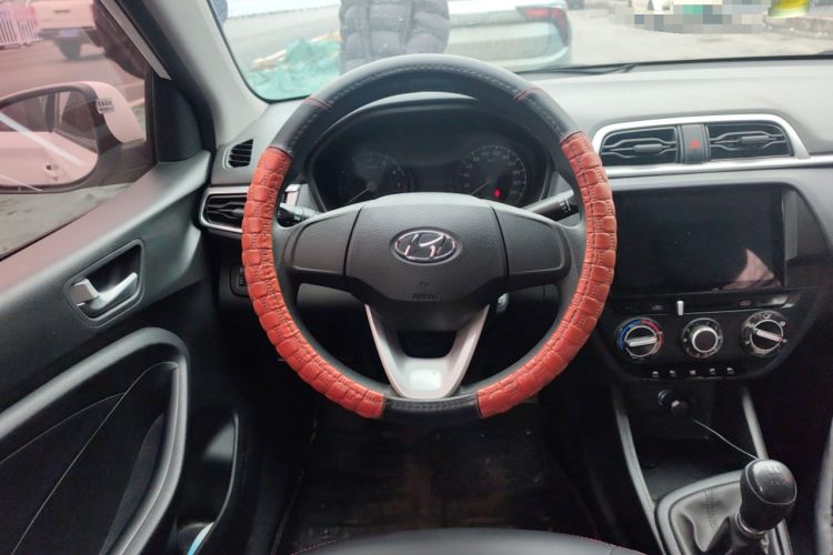 Used Hyundai Verna (older generation) 2017 1.4L Manual Huancai Edition China V Standard
