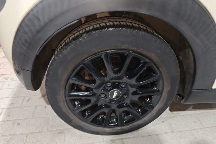 Used MINI 2014 1.2T ONE+
