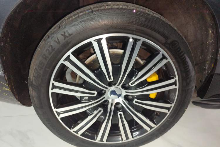 Used Denza N9 2025 Prestige Version
