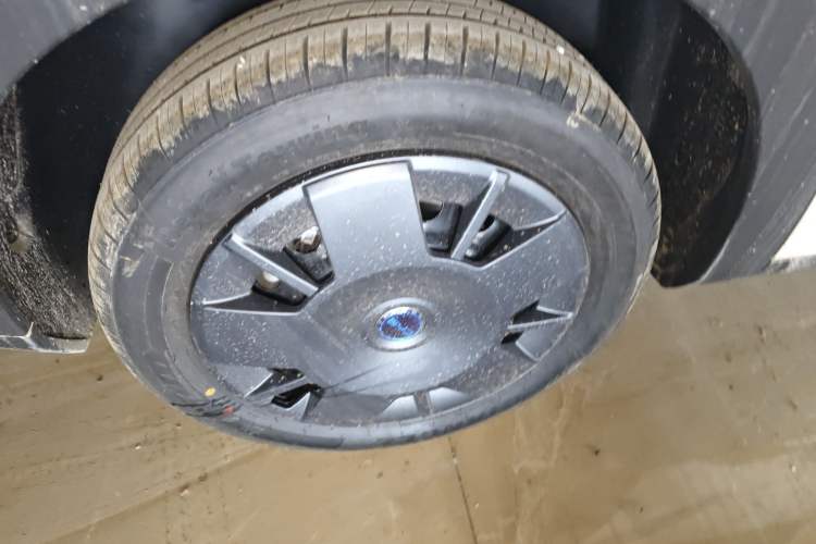 Used BYD Seagull 2025 Intelligent Driving Version 305 km Dynamic Edition Right Rear Wheel Hub