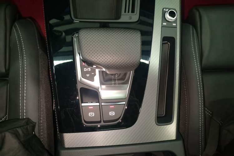 Used Audi Q5L 2024 40 TFSI Luxury Dynamic Edition