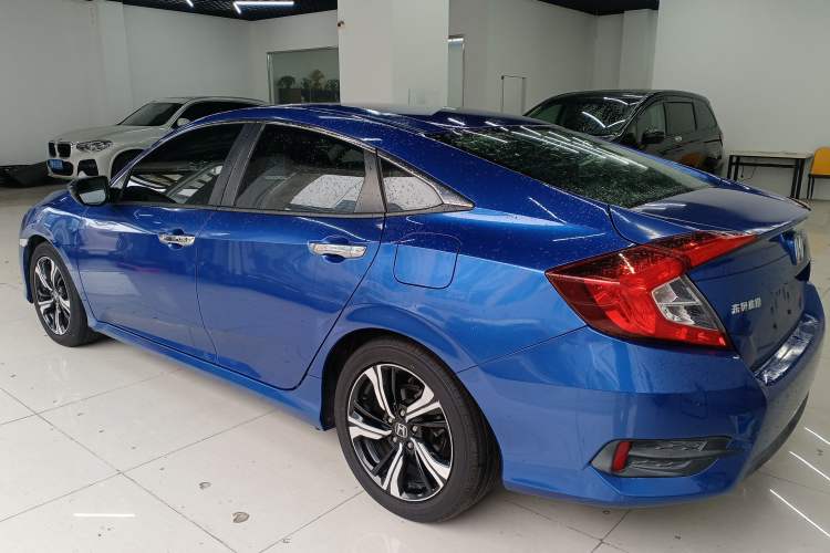 Used Honda Civic 2016 220TURBO CVT Prestige Edition Exterior 2