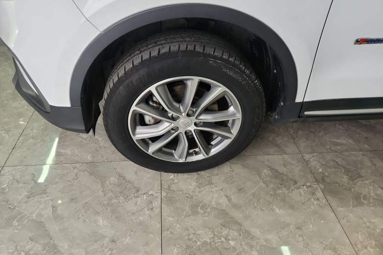 Used Geely Auto Emgrand X7 Sport 2020 1.8TD DCT Two-Wheel Drive Smart Connect 4G-Enabled Version Left Front Wheel Hub